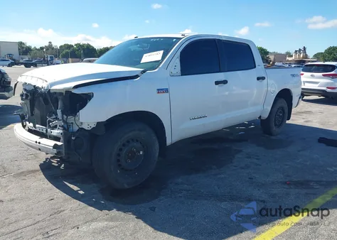2010 Toyota Tundra Grade 5.7L V8 from USA, damaged, VIN 5TFEY5F11AX085161